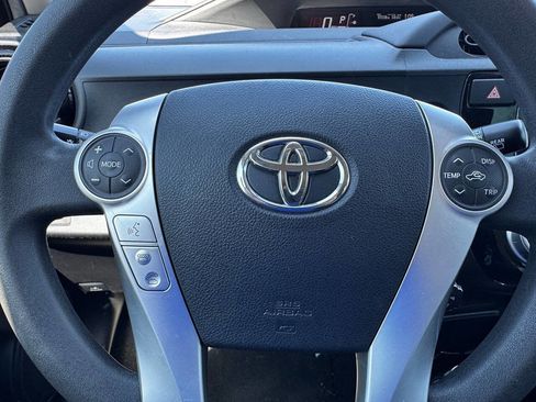 Used 2016 Toyota Prius C Two image 22