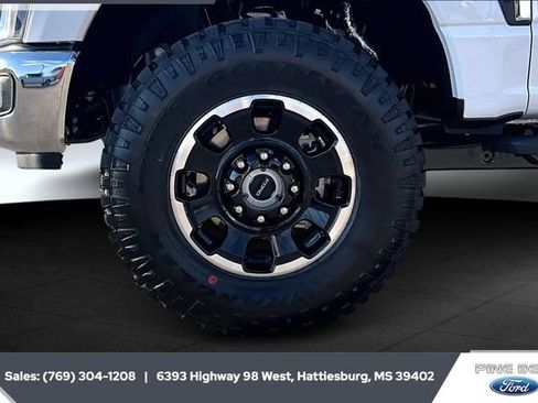 New 2026 Ford F350 XLT w/ XLT Premium Package image 7