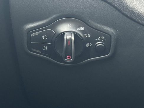 Used 2015 Audi Q5 3.0T Premium Plus w/ Technology Package image 28