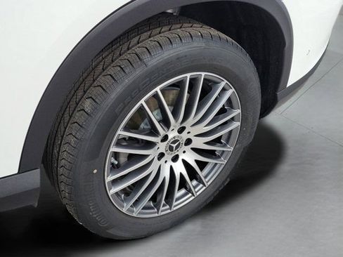 Certified 2026 Mercedes-Benz GLC 300 image 34