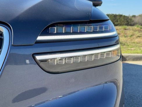 New 2026 Genesis GV70 2.5T Advanced image 9