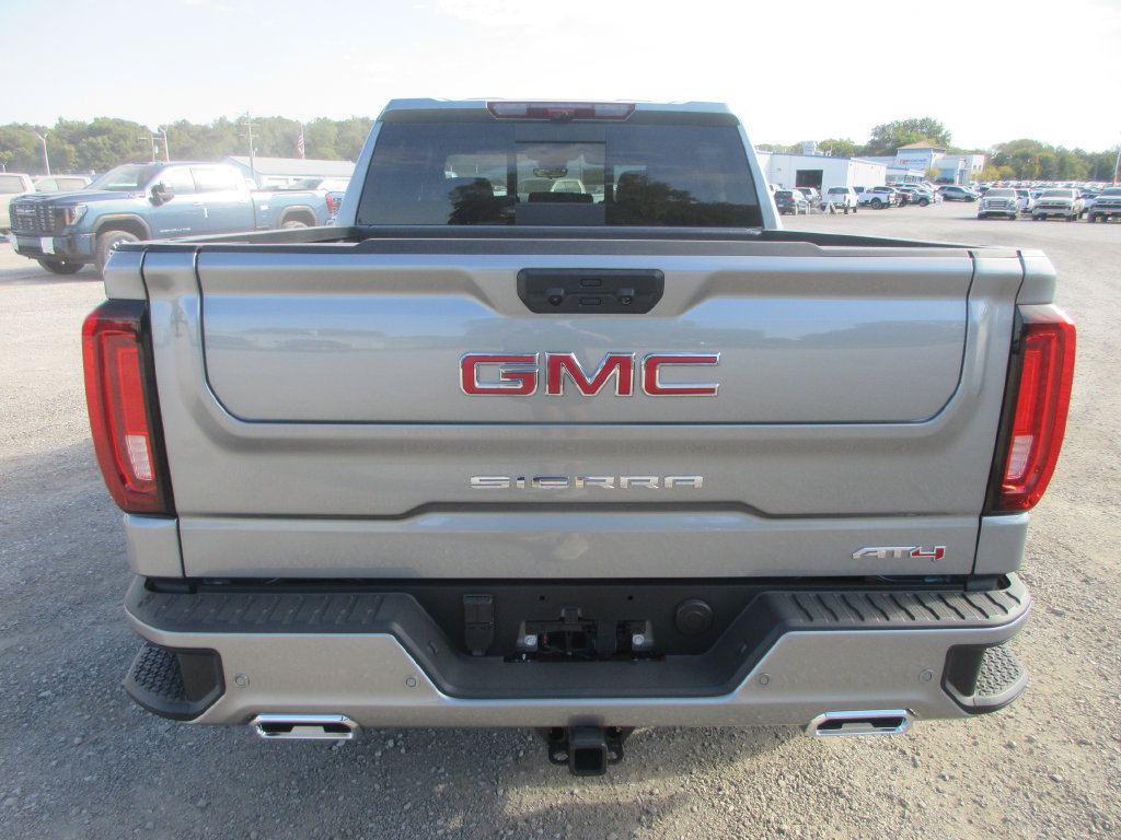 New 2026 GMC Sierra 1500 AT4 w/ AT4 Premium Package AWD/4WD image 5