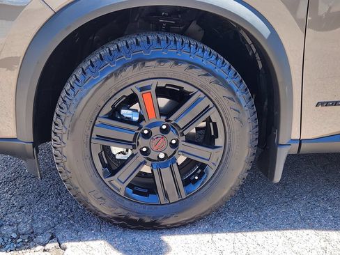 Certified 2026 Nissan Rogue SV w/ Rock Creek Premium Package AWD/4WD image 9