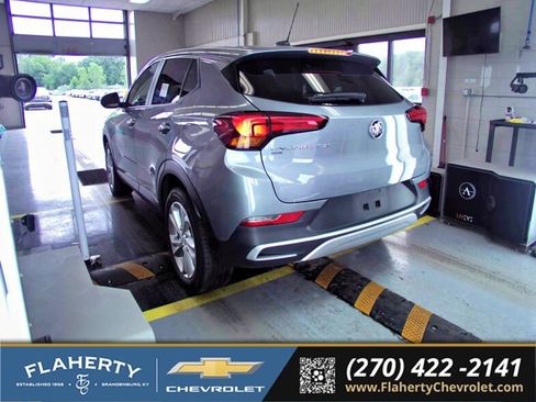 Used 2023 Buick Encore GX Preferred w/ Cold Weather Comfort Package AWD/4WD image 10