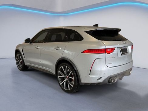 Used 2020 Jaguar F-PACE SVR image 4