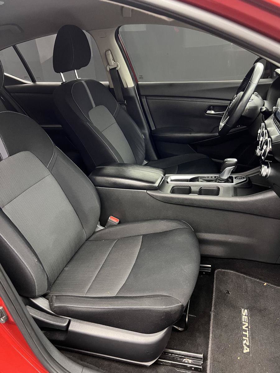 Used 2020 Nissan Sentra SV FWD image 22
