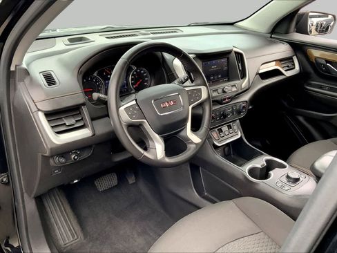 Used 2020 GMC Terrain SLE w/ Driver Convenience Package AWD/4WD image 16