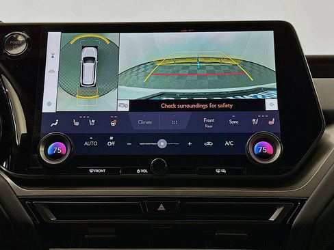 New 2026 Lexus TX 500h AWD image 16