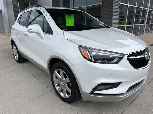 Used 2017 Buick Encore Premium w/ Experience Buick Package image 9