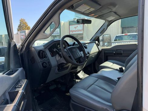 Used 2012 Ford F350 XL w/ PWR Equipment Group AWD/4WD image 9