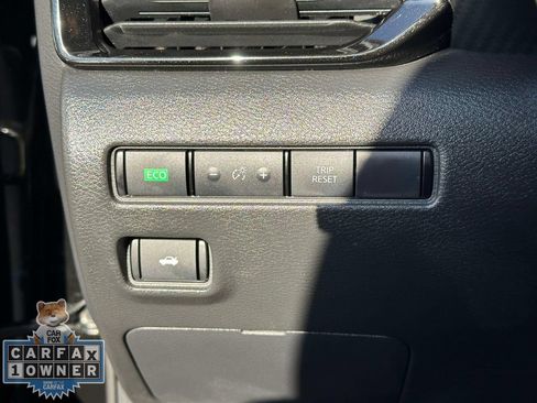 Used 2022 Nissan Sentra SV w/ All-Weather Package FWD image 21