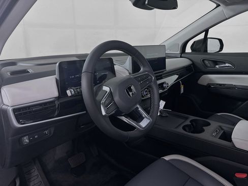 Used 2025 Honda Prologue Touring image 9