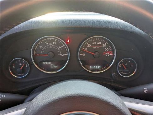 Used 2017 Jeep Wrangler Rubicon image 11