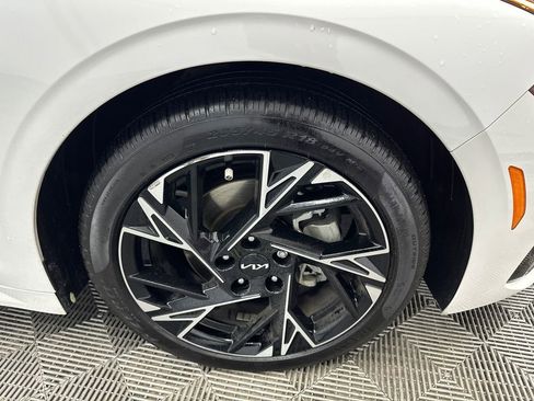 Used 2025 Kia K5 GT-Line w/ GT-Line Premium Package image 12