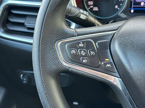 Used 2020 Chevrolet Equinox LT image 29