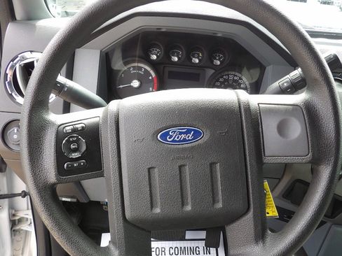 Used 2012 Ford F450 XLT w/ Ambulance Preparation Pkg RWD image 9