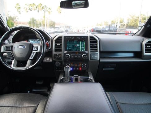 Used 2018 Ford F150 Raptor w/ Equipment Group 802A Luxury image 5