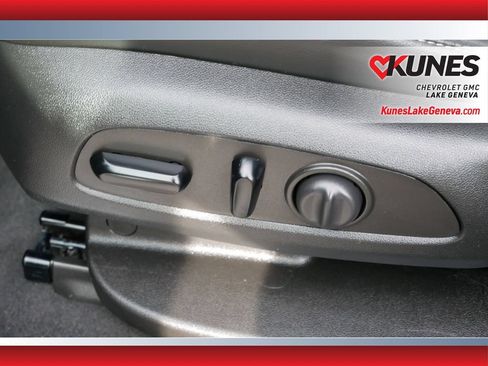 Used 2023 GMC Acadia SLT AWD/4WD image 20