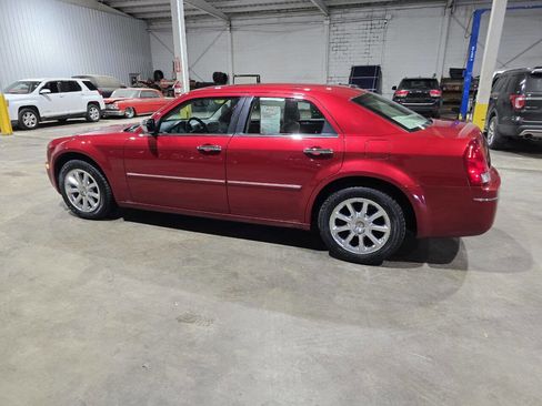 Used 2007 Chrysler 300 Touring L image 6