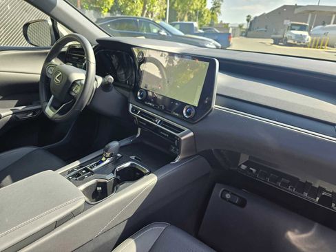Used 2024 Lexus RX 350 Premium w/ Accessory Package (Z1) FWD image 11