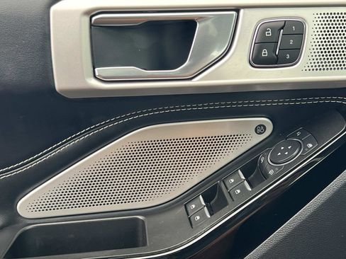 Used 2022 Ford Explorer ST w/ Equipment Group 401A image 16