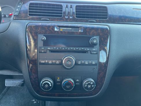 Used 2012 Chevrolet Impala LS image 15