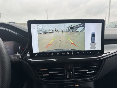 Used 2024 Ford Escape ST-Line w/ Tech Pack #1 image 16