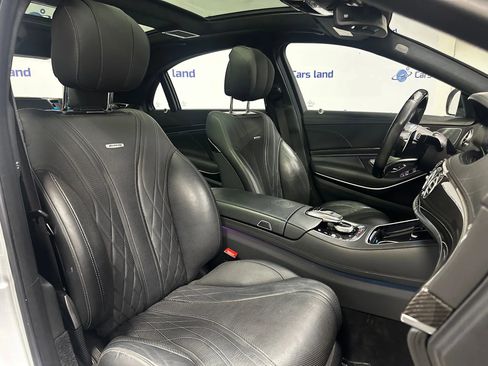 Used 2019 Mercedes-Benz S 63 AMG S 63 AMG Sedan 4D image 25