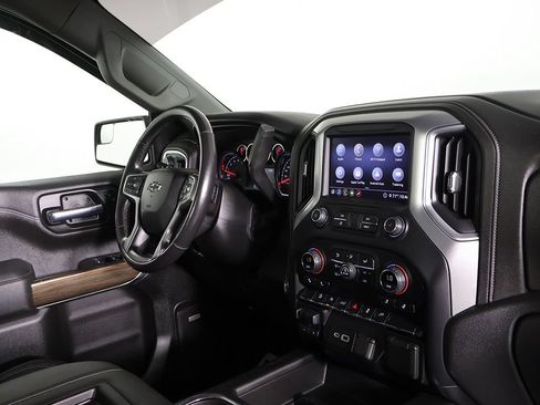 Used 2020 Chevrolet Silverado 1500 RST AWD/4WD image 23