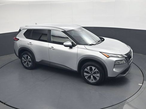 Used 2023 Nissan Rogue SV AWD/4WD image 23