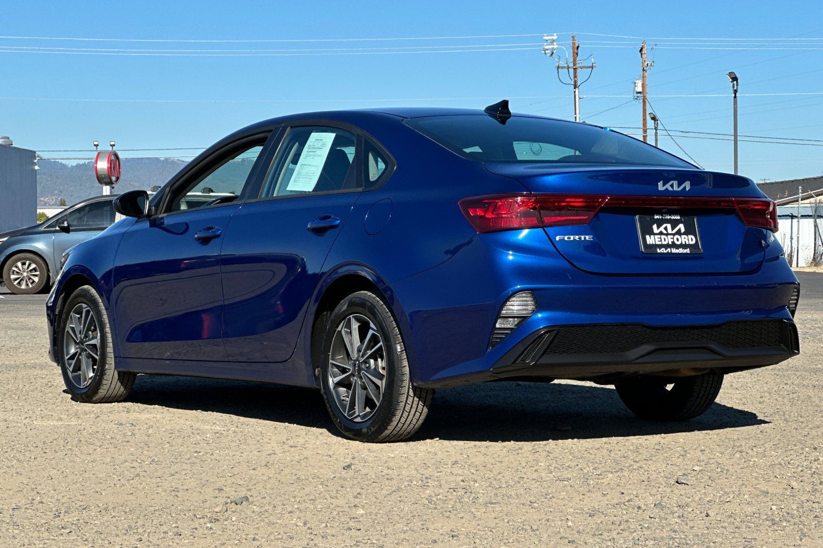 Used 2024 Kia Forte LXS FWD image 7