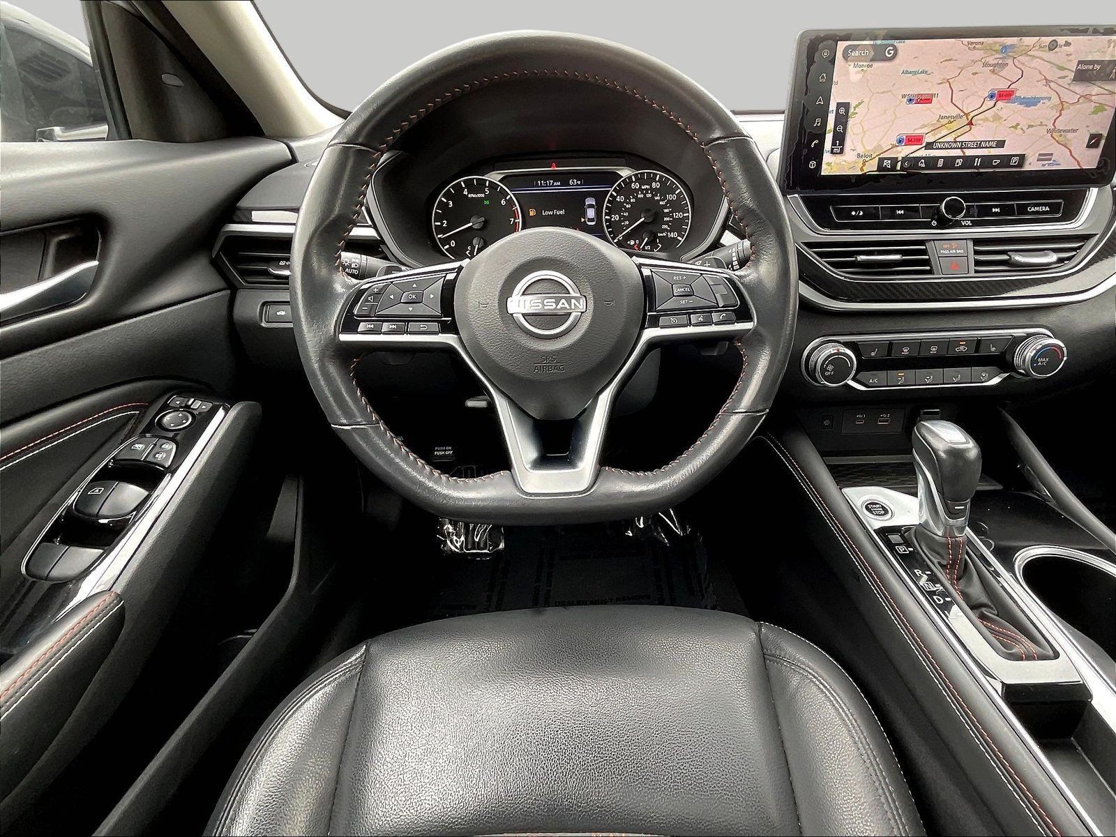 Certified 2023 Nissan Altima 2.5 SR w/ SR Premium Package FWD image 11