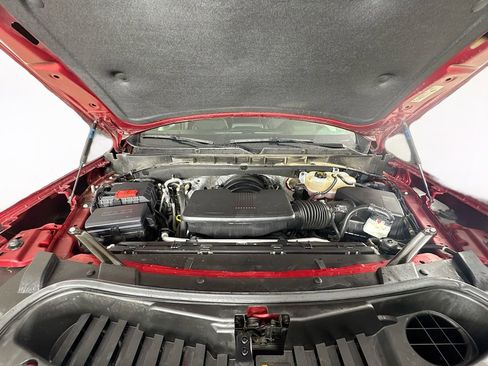 Used 2024 GMC Yukon AT4 w/ Technology Package image 26