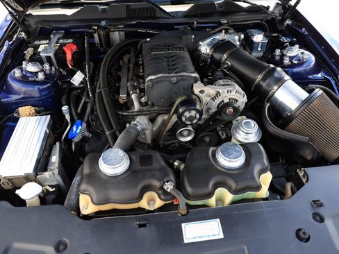 Used 2010 Ford Mustang GT image 23