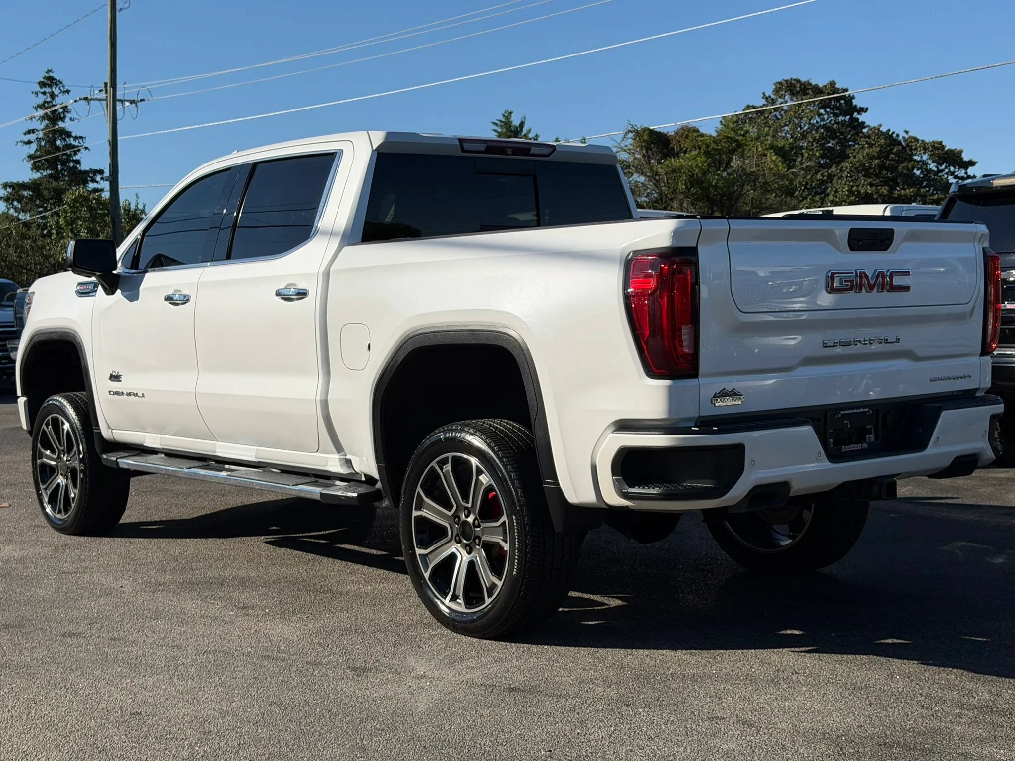 Used 2019 GMC Sierra 1500 Denali w/ Technology Package AWD/4WD image 5
