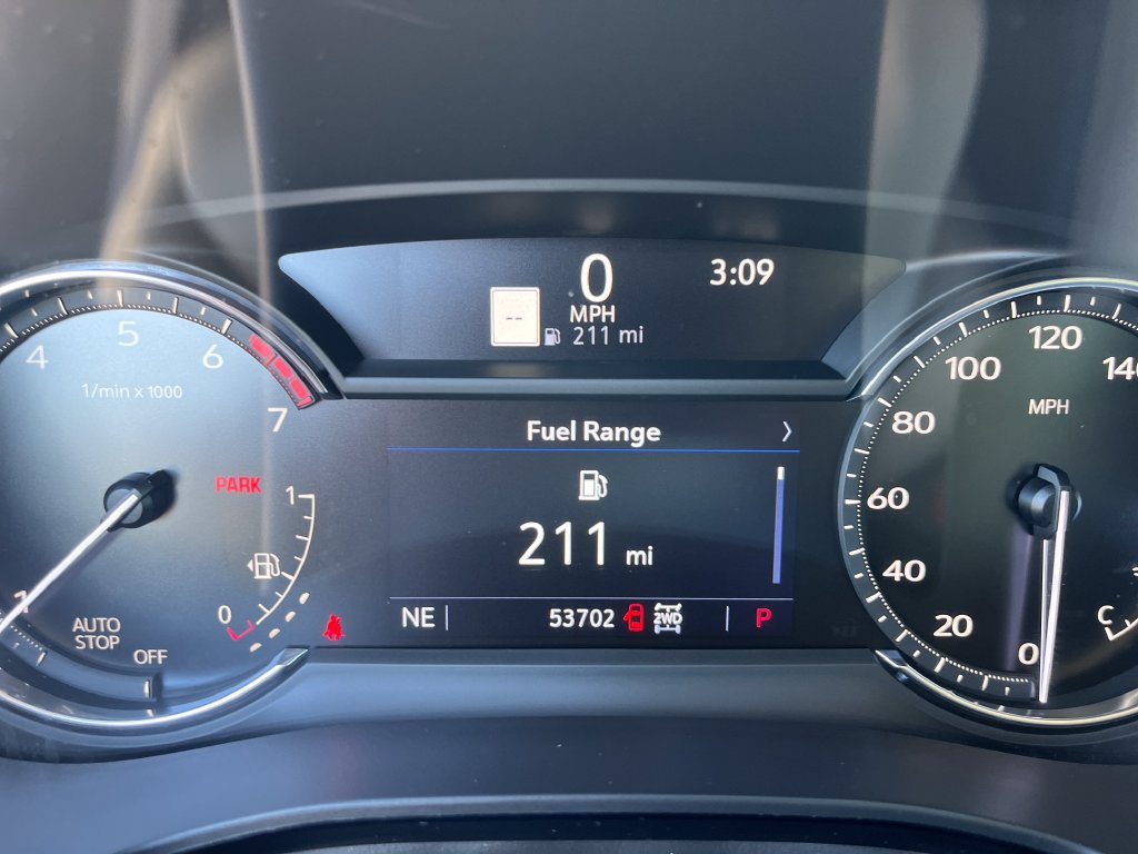 Used 2022 Cadillac XT5 Premium Luxury AWD/4WD image 18