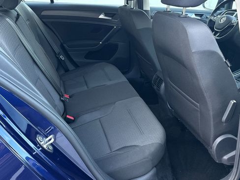 Used 2019 Volkswagen e-Golf SE w/ Driver Assistance Package image 13