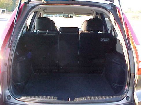 Used 2010 Honda CR-V LX image 7