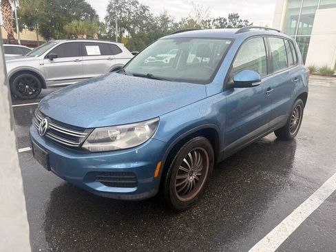 Used 2017 Volkswagen Tiguan S AWD/4WD image 8
