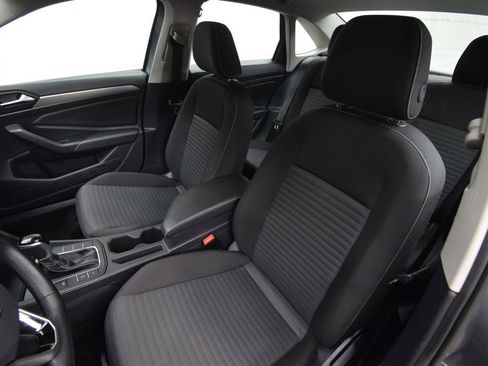 Used 2024 Volkswagen Jetta S image 16