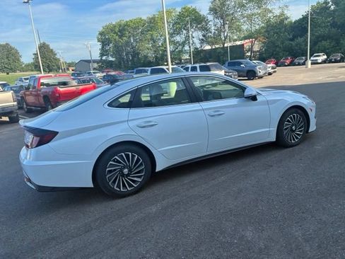 Used 2021 Hyundai Sonata Limited FWD image 8