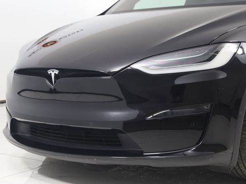 Used 2022 Tesla Model X image 68
