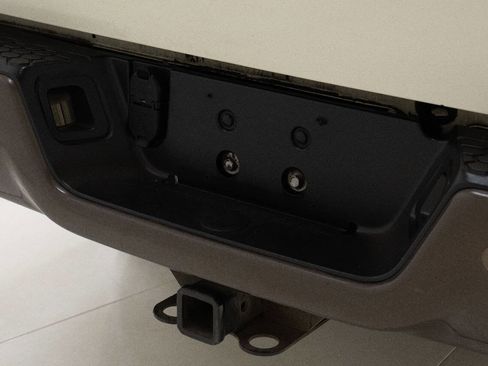 Used 2017 RAM 1500 Laramie Longhorn image 68