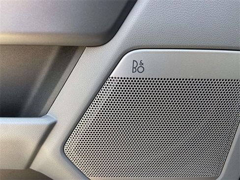 New 2025 Ford F150 Lariat w/ Equipment Group 502A High image 17