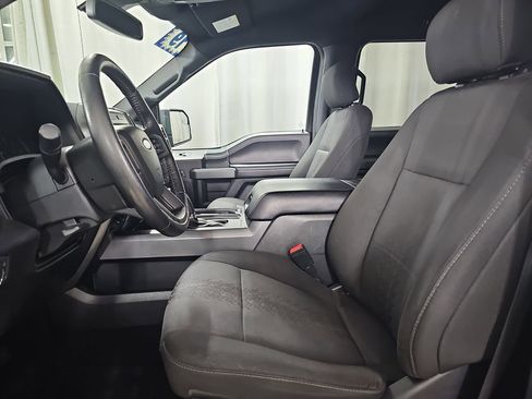 Used 2019 Ford F150 XLT w/ Equipment Group 302A Luxury AWD/4WD image 18