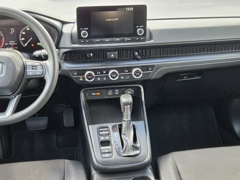 Used 2024 Honda CR-V EX image 16