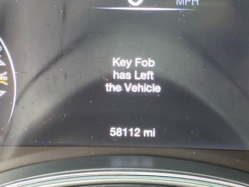 Used 2020 Jeep Grand Cherokee Limited image 22