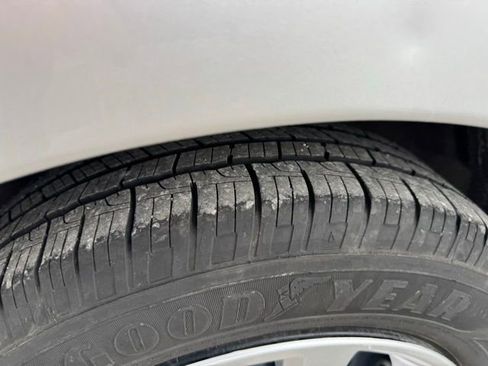 Used 2015 Nissan Altima 2.5 S w/ Power Driver Seat Package image 36