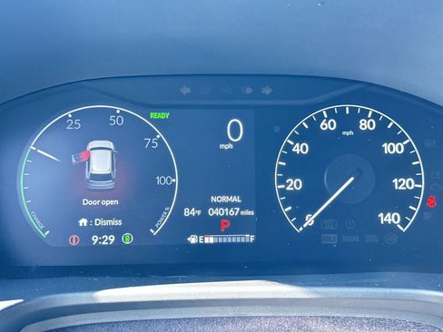 Used 2024 Honda CR-V Sport Touring image 23