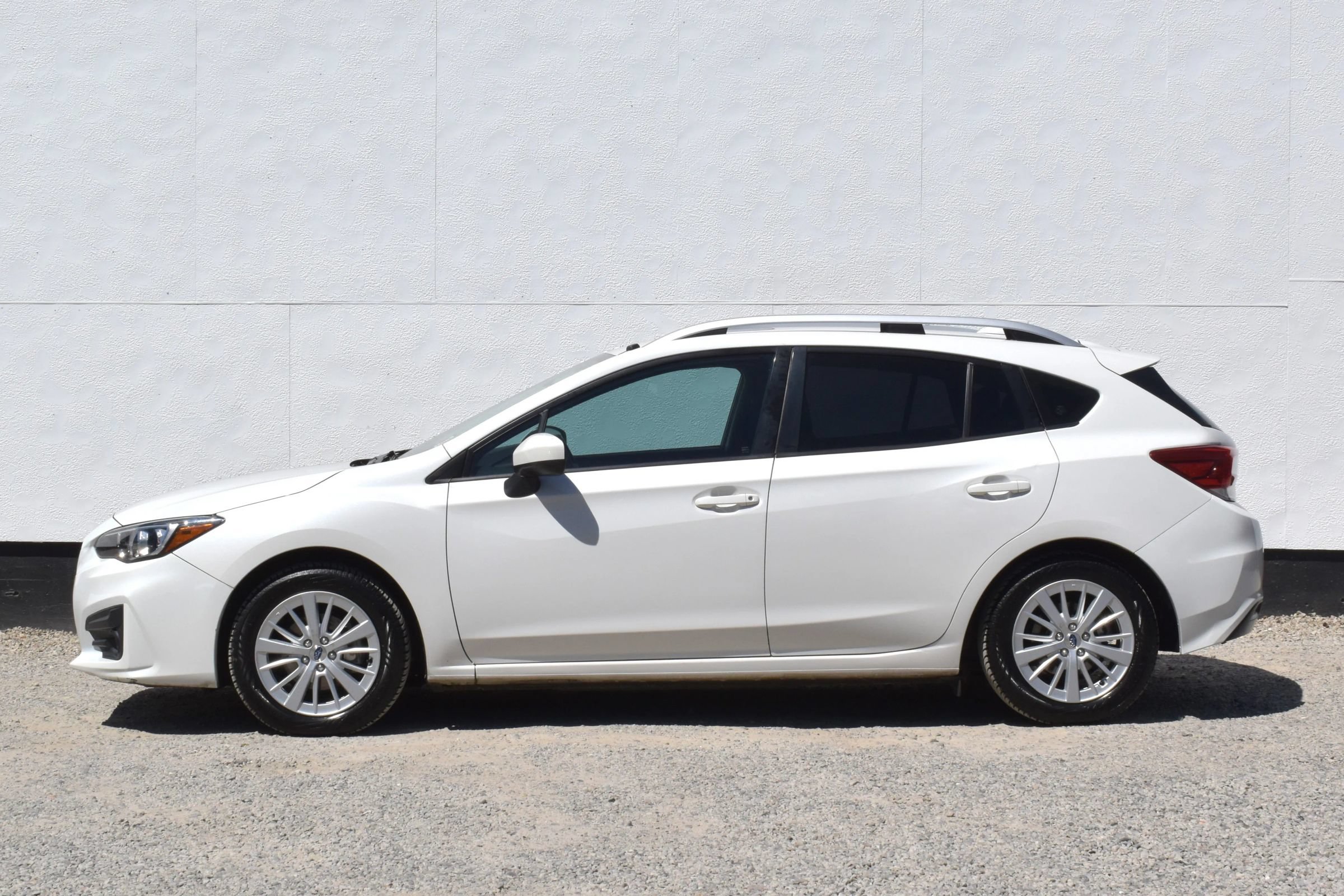 Used 2017 Subaru Impreza 2.0i Premium AWD/4WD image 37